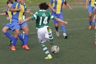 萨拉赫官方宣布表现优异新规，TES引发争议！赢得满堂喝彩